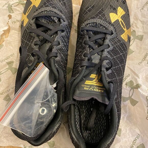 Under Armour Sprint Pro 3 Track and Field sprint spike Shoes black gold size 9 - Picture 3 of 8